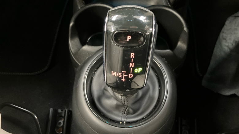 MINI Hatchback 1.5 Cooper Exclusive 3dr Auto Petrol Hatchback